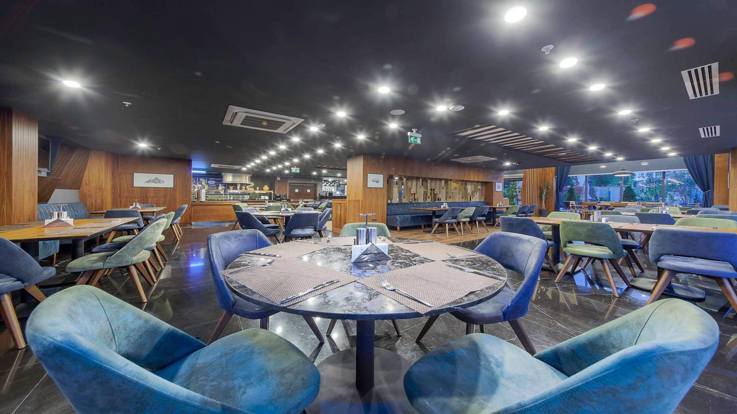 Park Dedeman 4*